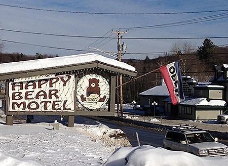 Happy Bear Motel Killington Exterior photo